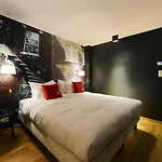 Hotel The Royal Snail 4*