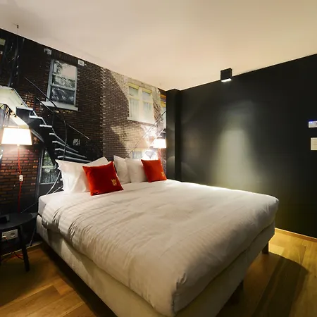 Hotel The Royal Snail 4*