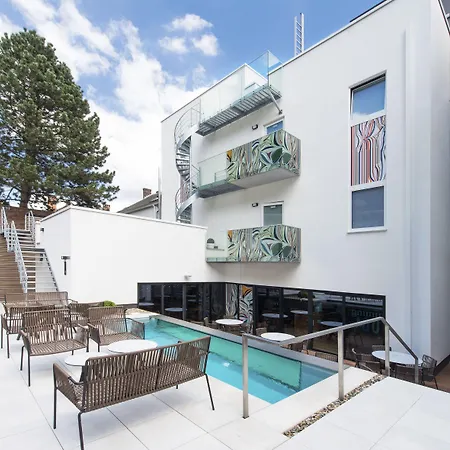 Hotel The Royal Snail 4*