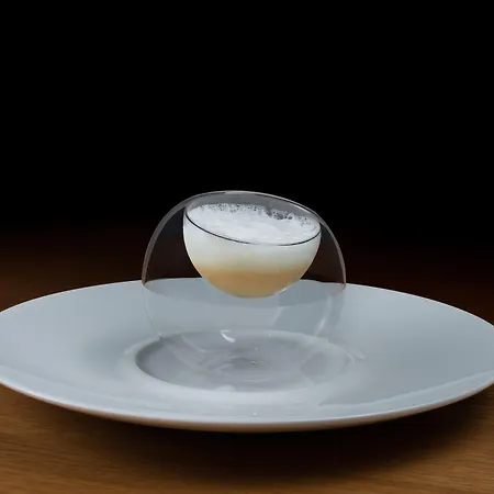 The Royal Snail Hotel 4*