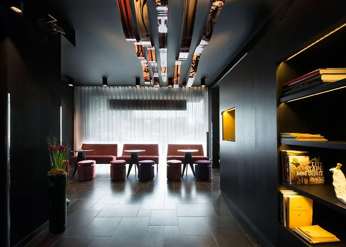 Hotel The Royal Snail 4*