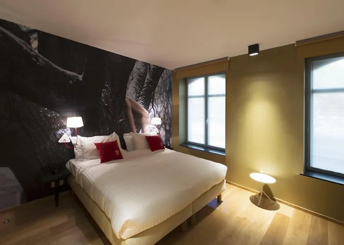 The Royal Snail Hotel