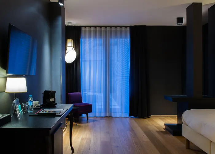 Hotel The Royal Snail 4*