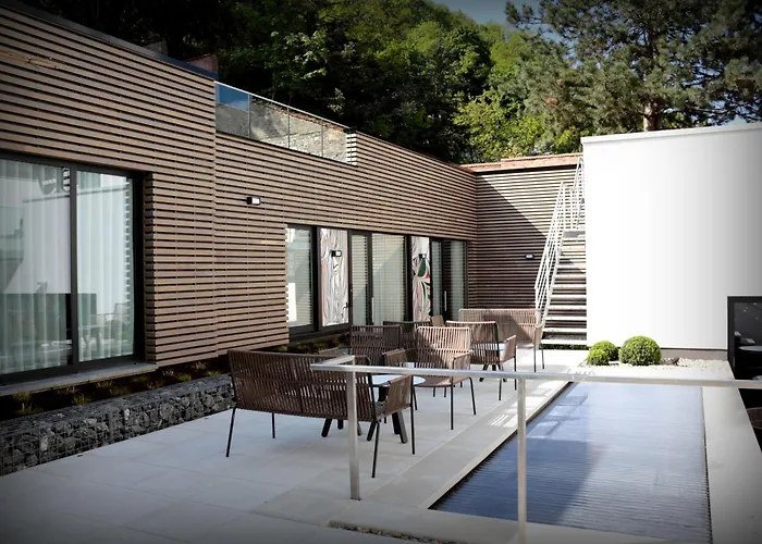 Hotel The Royal Snail 4*